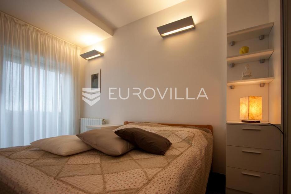 Appartement À vendre -  Pula