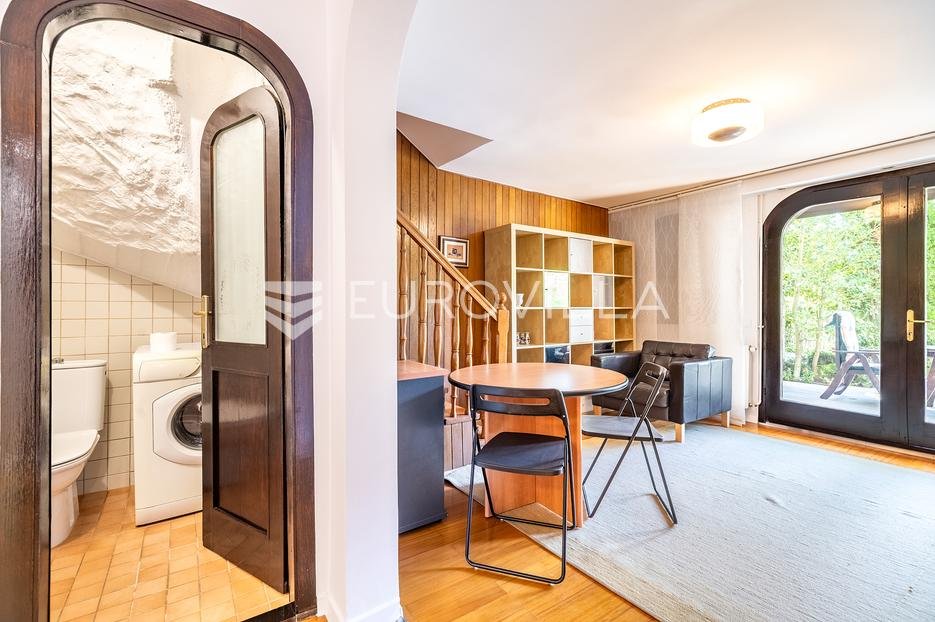 Appartement À louer - Grad Zagreb Gornji Grad - Medveščak