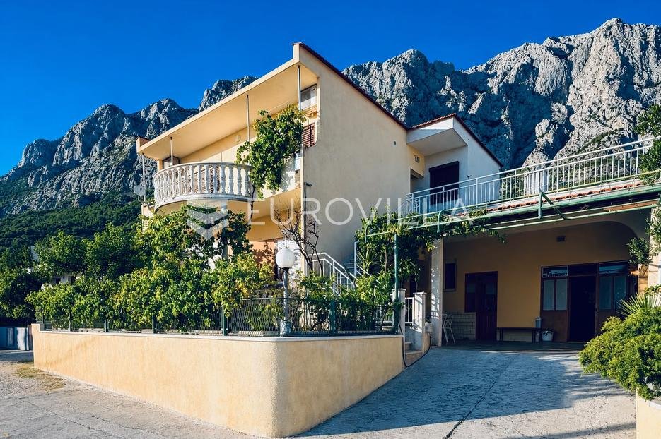 Hiša Na predaj - Splitsko-dalmatinska Makarska - foto 1/12