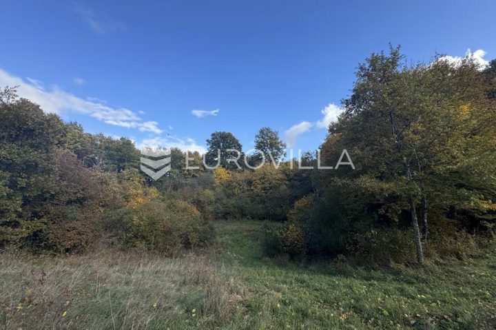 Land for sale 2000 m² – Heki