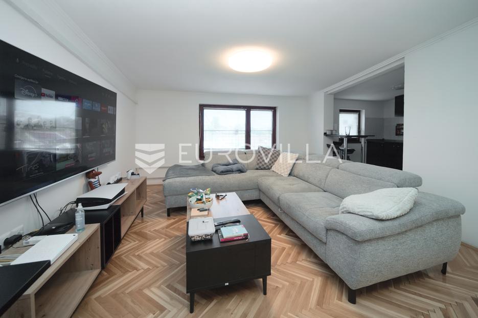 Apartmán Na predaj -  Osijek