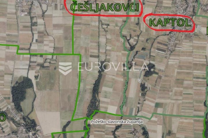 Land for sale 700000 m² – Kaptol