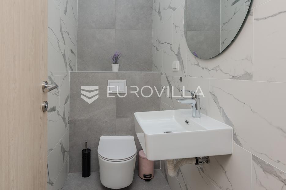 Apartment Zu verkaufen -  Vir