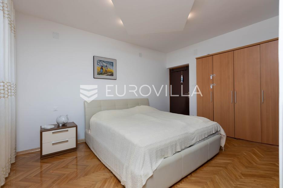 Kuća Na prodaju -  Lovran