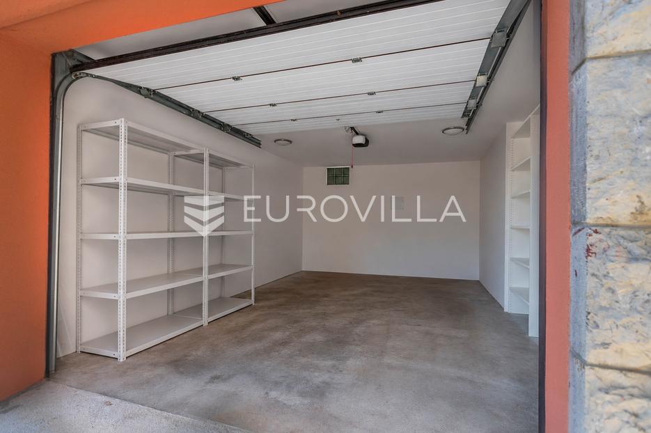 Kuća Na prodaju -  Lovran
