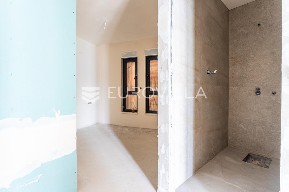Apartmán Na predaj - Splitsko-dalmatinska Omiš - foto 4/9