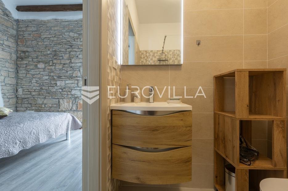 Haus Zu verkaufen - Istarska Svetvinčenat