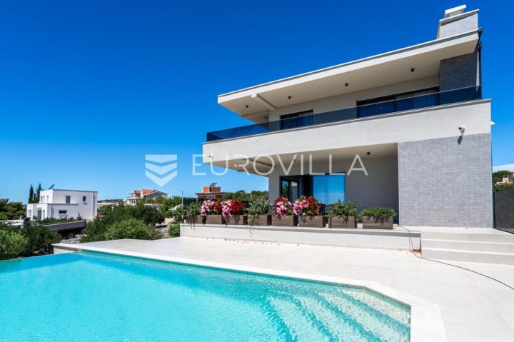 Maison à vendre 330 m² – Primošten