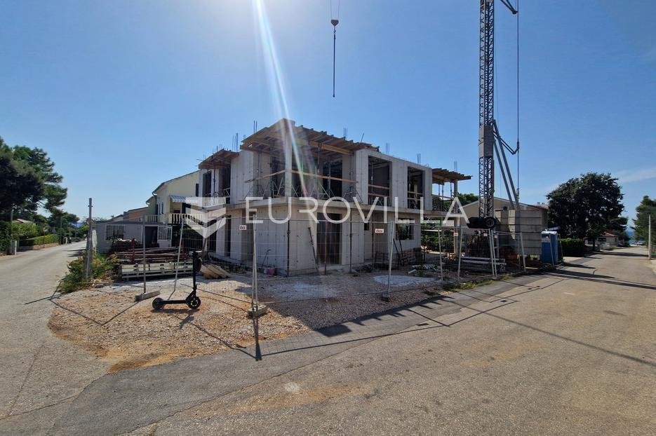 Apartma Naprodaj - Zadarska Vir