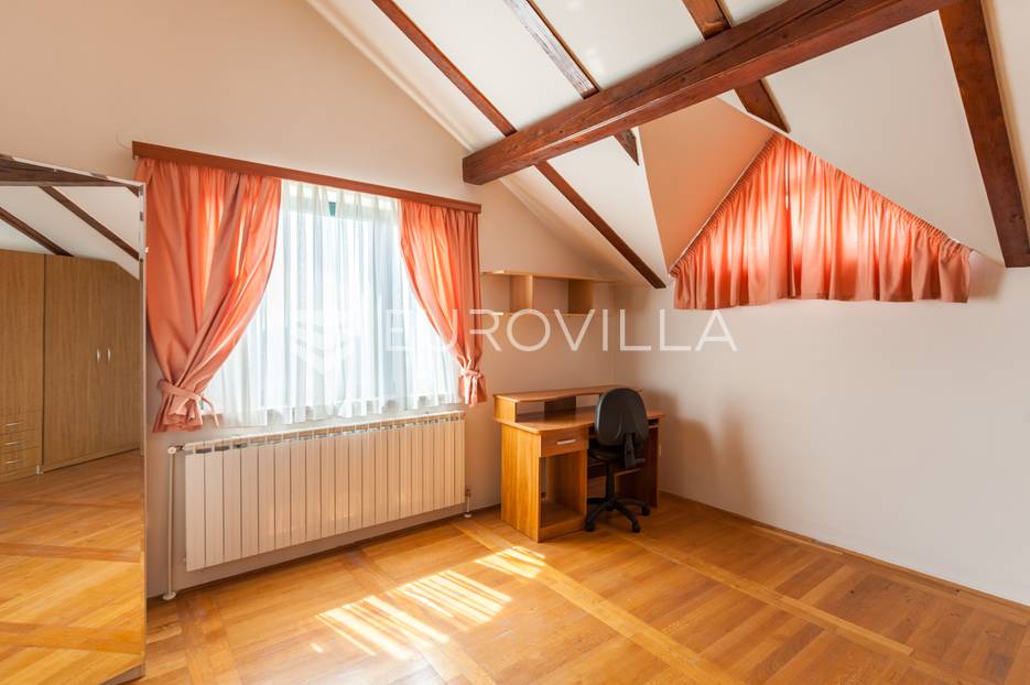 Haus Zu verkaufen -  Črnomerec