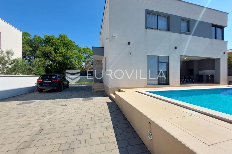 Maison À vendre -  Pula