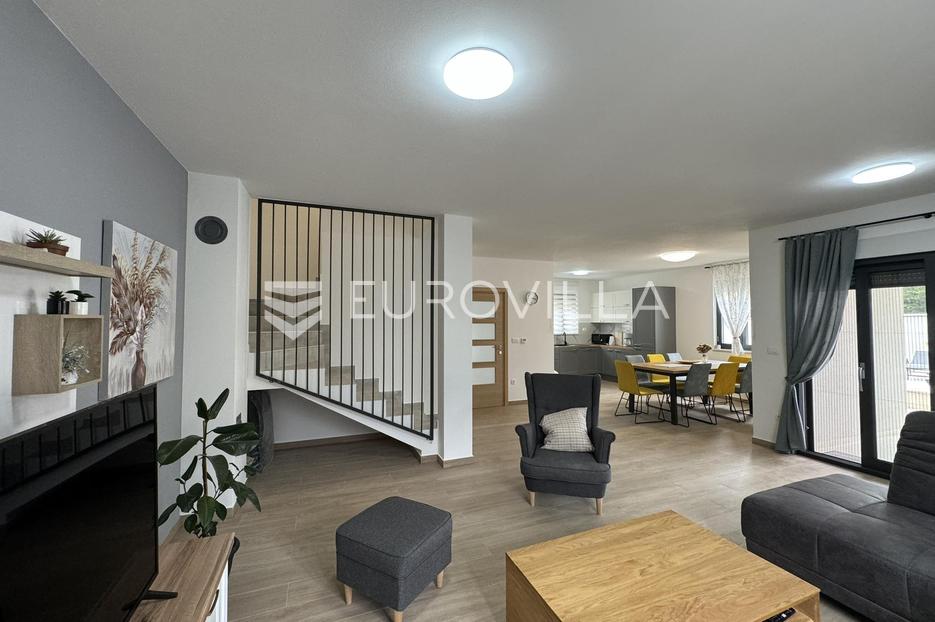 Maison À vendre - Istarska Medulin