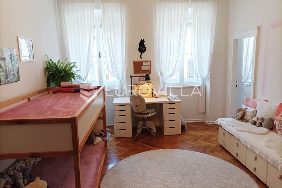Mieszkanie Na sprzedaż -  Pula