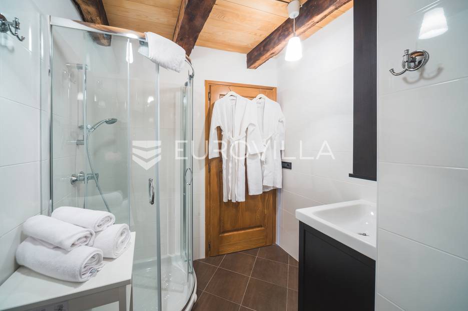 House For sale - Oprtalj - foto 5/17
