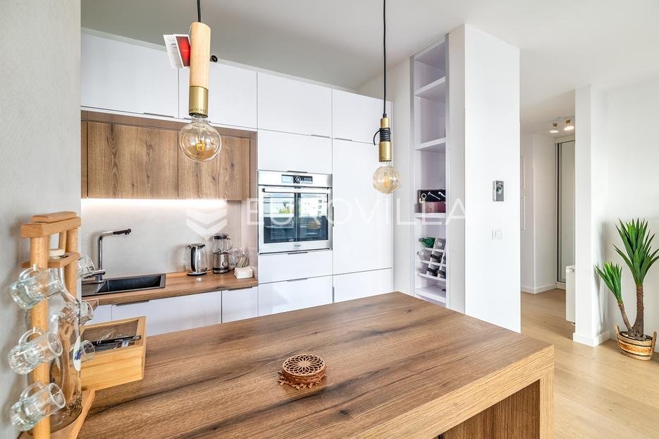Apartmán Na predaj - Grad Zagreb Trešnjevka - Jug - foto 3/11