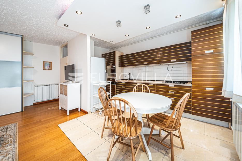 Appartement À vendre -  Peščenica - Žitnjak