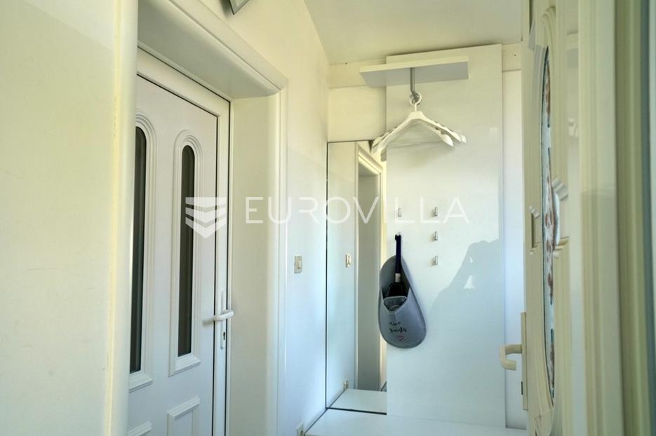 Apartma Na predaj -  Viškovo
