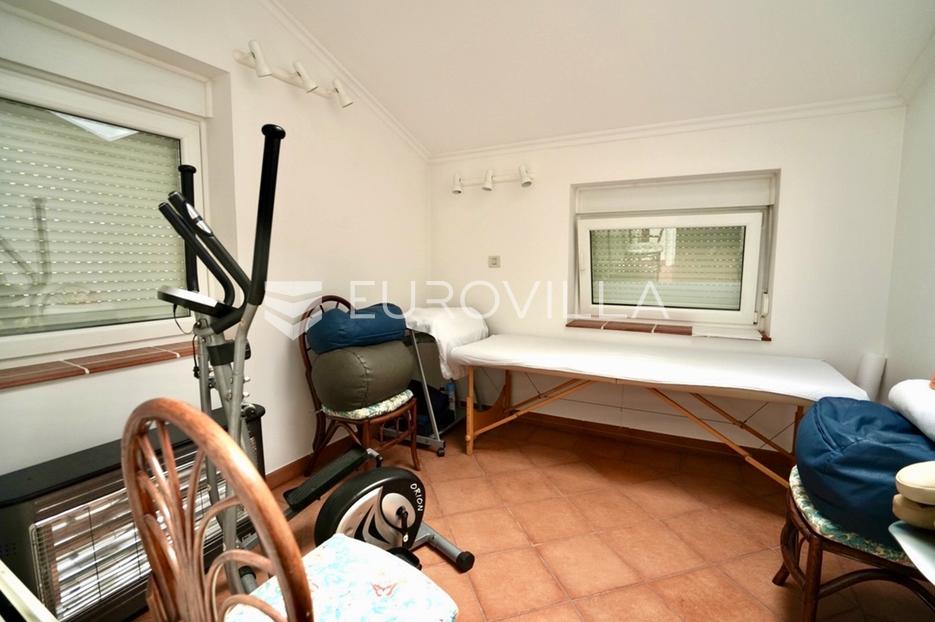 Apartma Na predaj -  Viškovo
