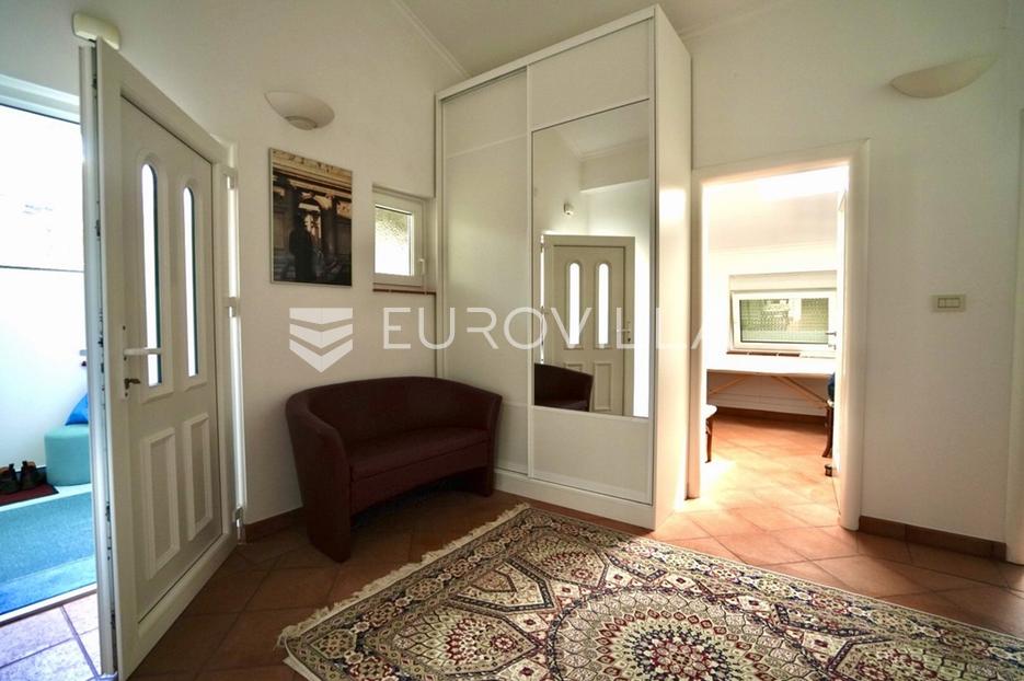 Apartma Na predaj -  Viškovo