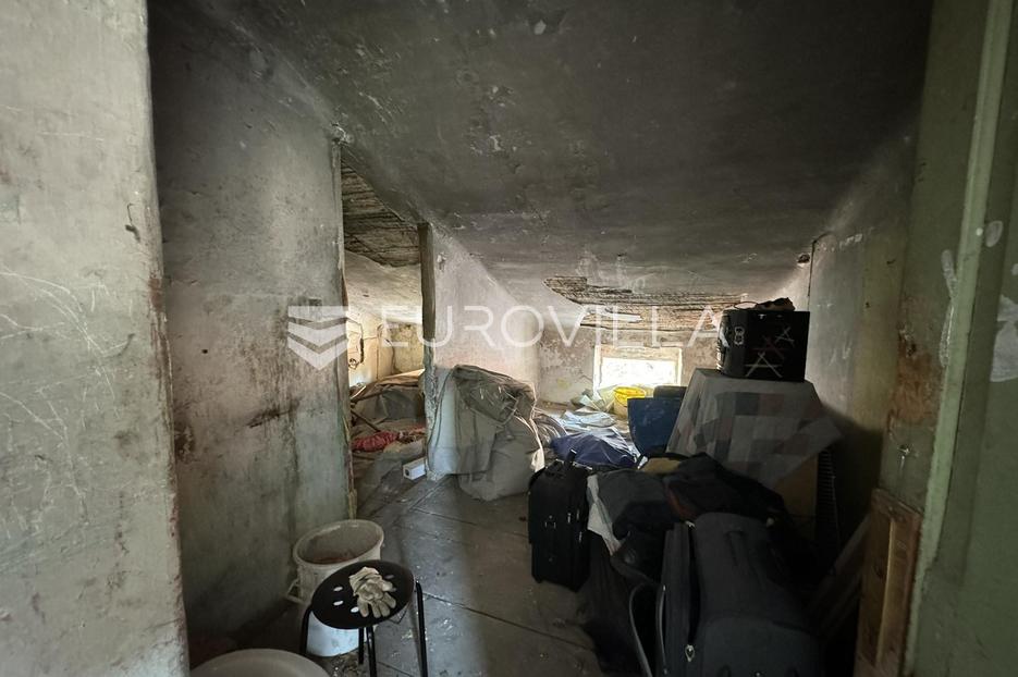 Apartment Zu verkaufen -  Pula