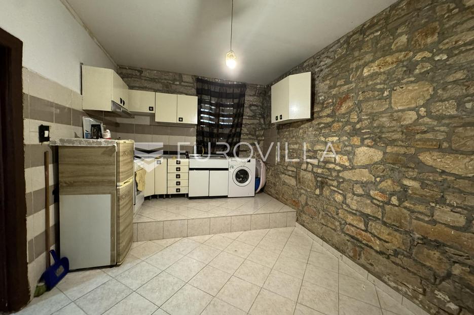 Apartment Zu verkaufen -  Pula