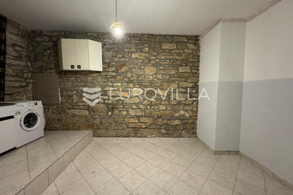 Apartment Zu verkaufen -  Pula