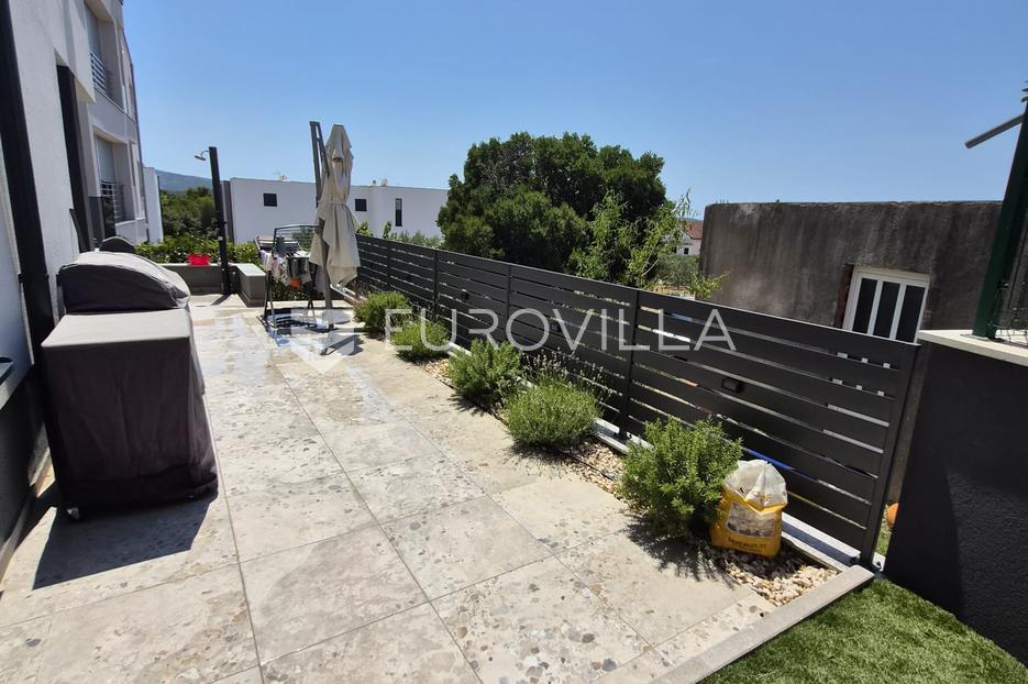 Apartment Zu verkaufen -  Šibenik - Okolica