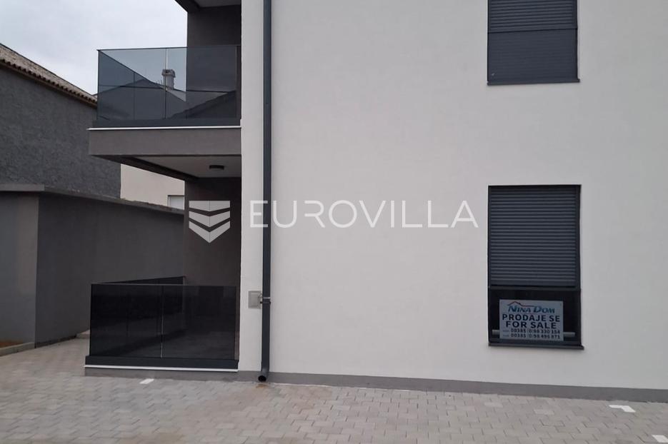 Flat For sale Vir