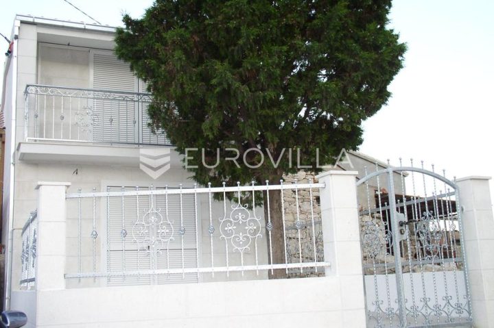 Haus Zu verkaufen - Splitsko-dalmatinska Vis - foto 2/15