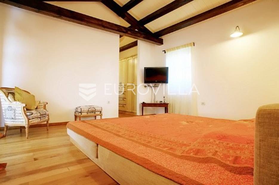 Haus Zu verkaufen -  Sveti Lovreč