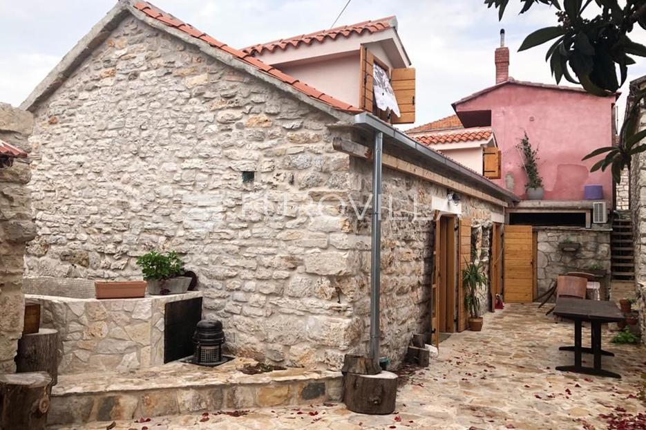 Maison À vendre -  Šolta