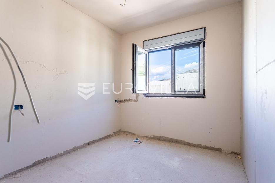 Apartmán Na predaj - Splitsko-dalmatinska Podstrana