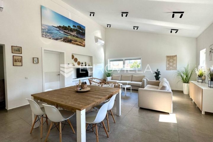 Stan na prodaju 105 m² – Premantura