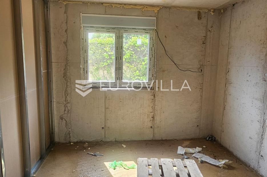 Flat For sale -  Seget