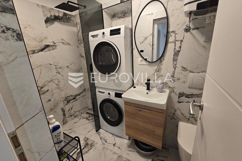 Flat For sale - Splitsko-dalmatinska Split