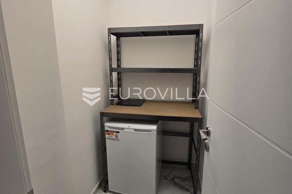 Flat For sale - Splitsko-dalmatinska Split
