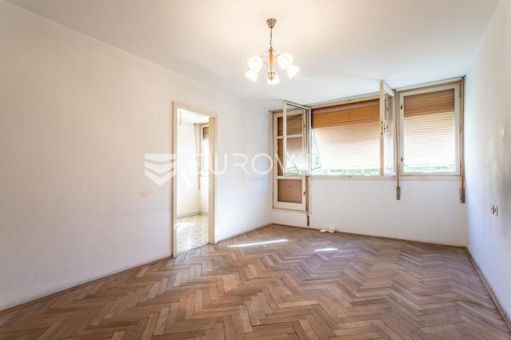 Flat for sale 61 m² – Bačvice