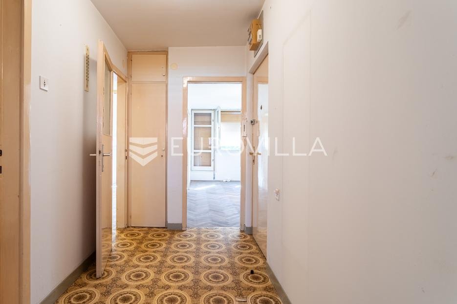 Flat For sale - Splitsko-dalmatinska Split