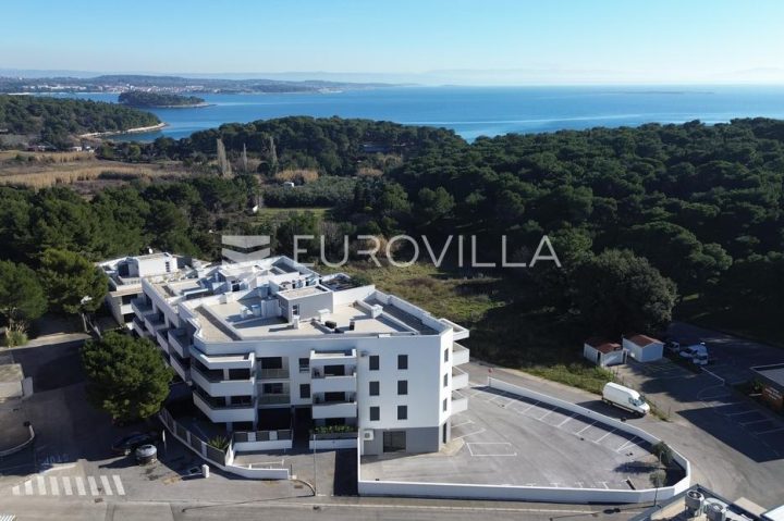 Działka na sprzedaż 2317 m² – Premantura