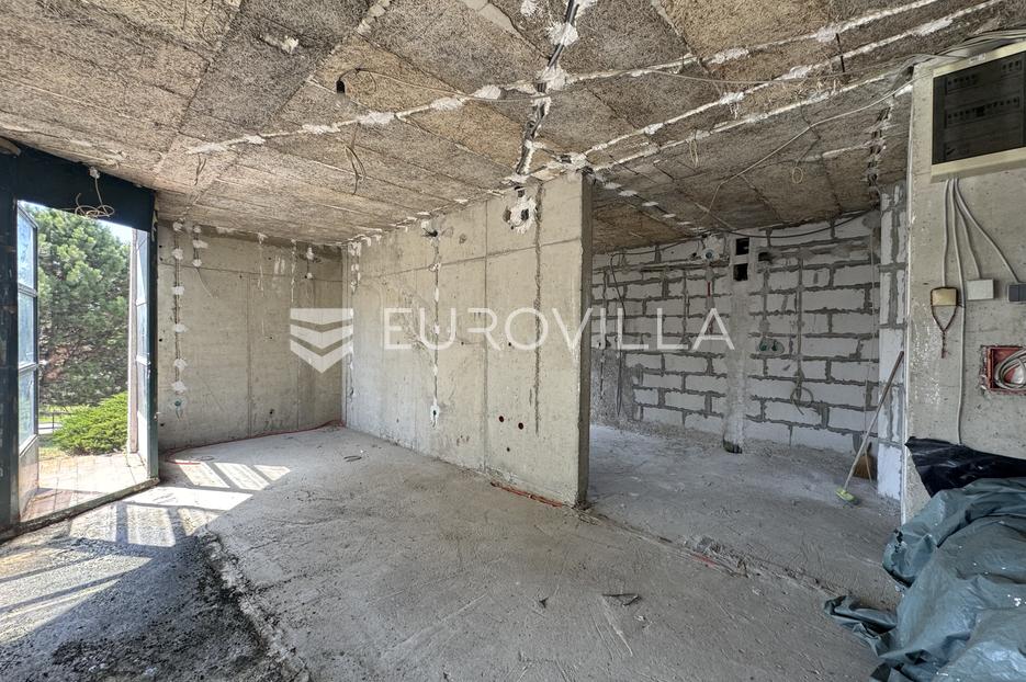 Komerční Na prodej -  Črnomerec