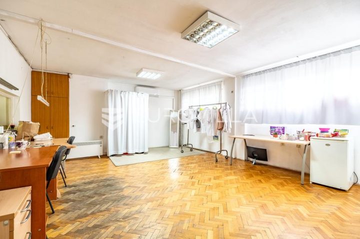 Business premises for sale 71 m² – Maksimir