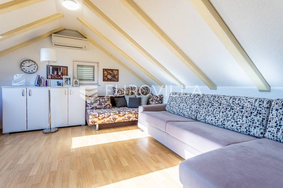House For sale -  Bol