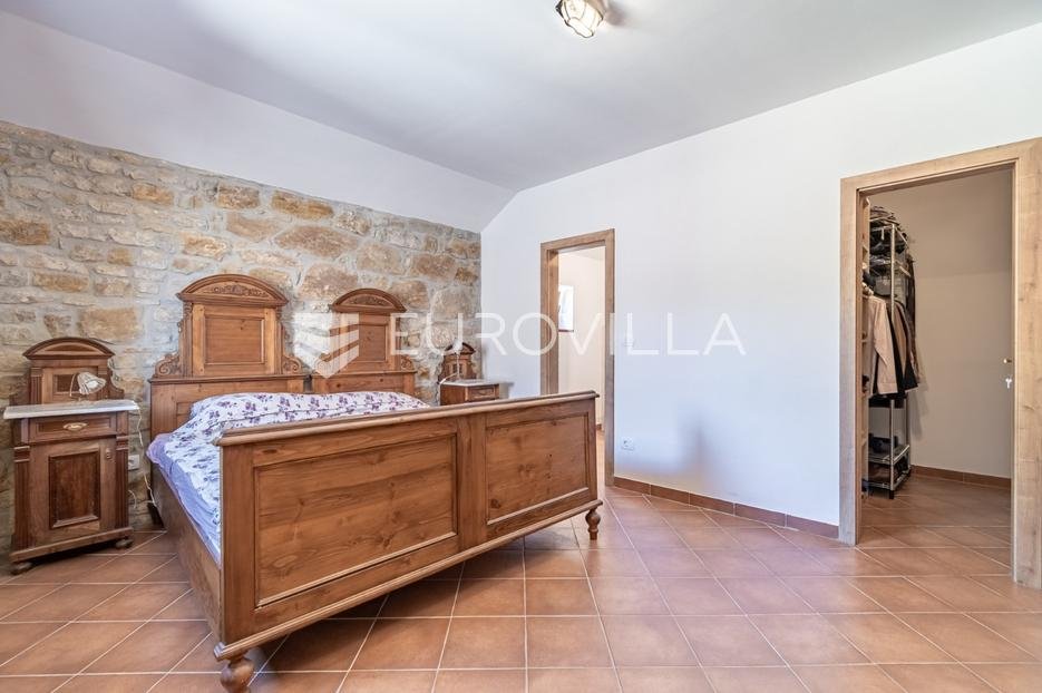 Casa In vendita - Istarska Buje