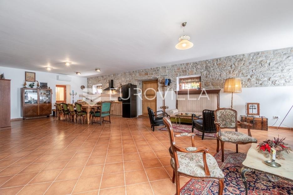 Casa In vendita - Istarska Buje