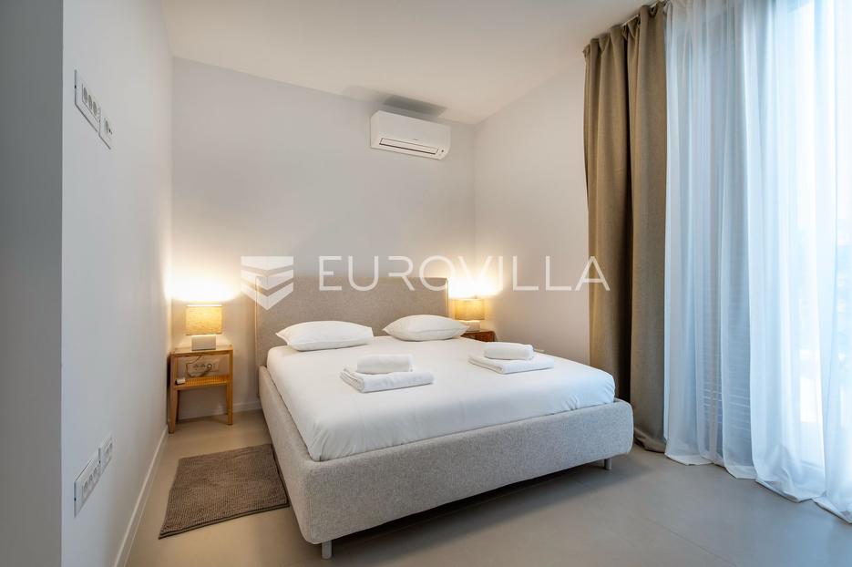 House For sale -  Šibenik - Okolica
