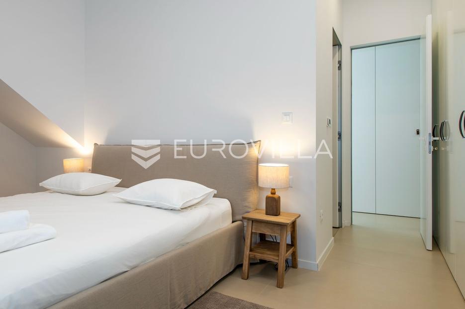 House For sale -  Šibenik - Okolica