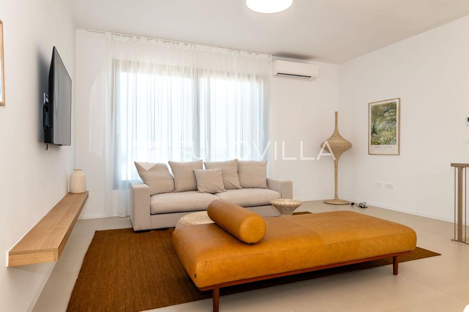 House For sale - šibenik - Okolica - foto 5/44