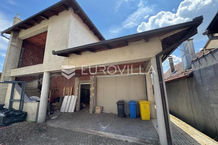 Locaux commerciaux à vendre 230 m² – Brodsko Vinogorje