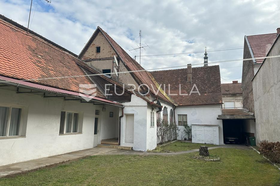 Kuća Na prodaju -  Požega