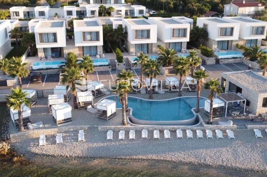 House For sale -  Tkon